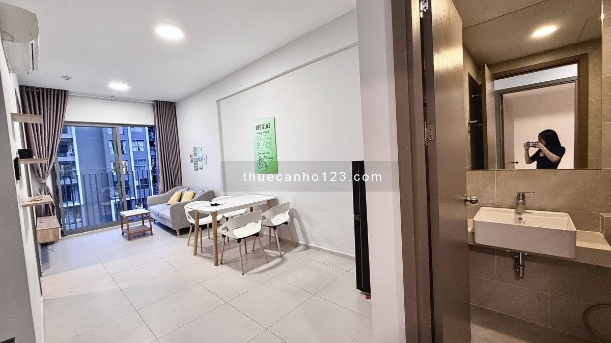 Cho thuê căn hộ 2PN full nội thất - View hồ