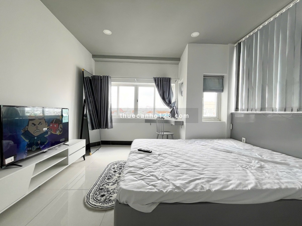 Căn hộ 2PN 60m² tách bếp, full nội thất, cửa sổ thoáng mát – trung tâm Tân Bình.