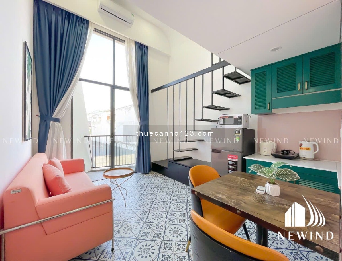 Căn hộ duplex ban công full nội thất ngay trung tâm Quận 7, gần RMIT, TDTU, Lotte, Crescent Mall, Q1