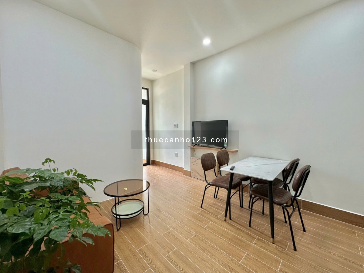 Cho thuê căn hộ dịch vụ Hồ Bá Kiện, Quận 10, gần ĐH Bách Khoa & Công viên Lê Thị Riêng