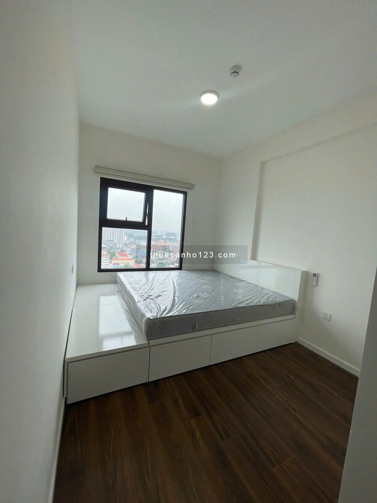 Chung cư cao cấp Celadon Tân Phú 12tr/th full nội thất 2 Pn, 90m2.