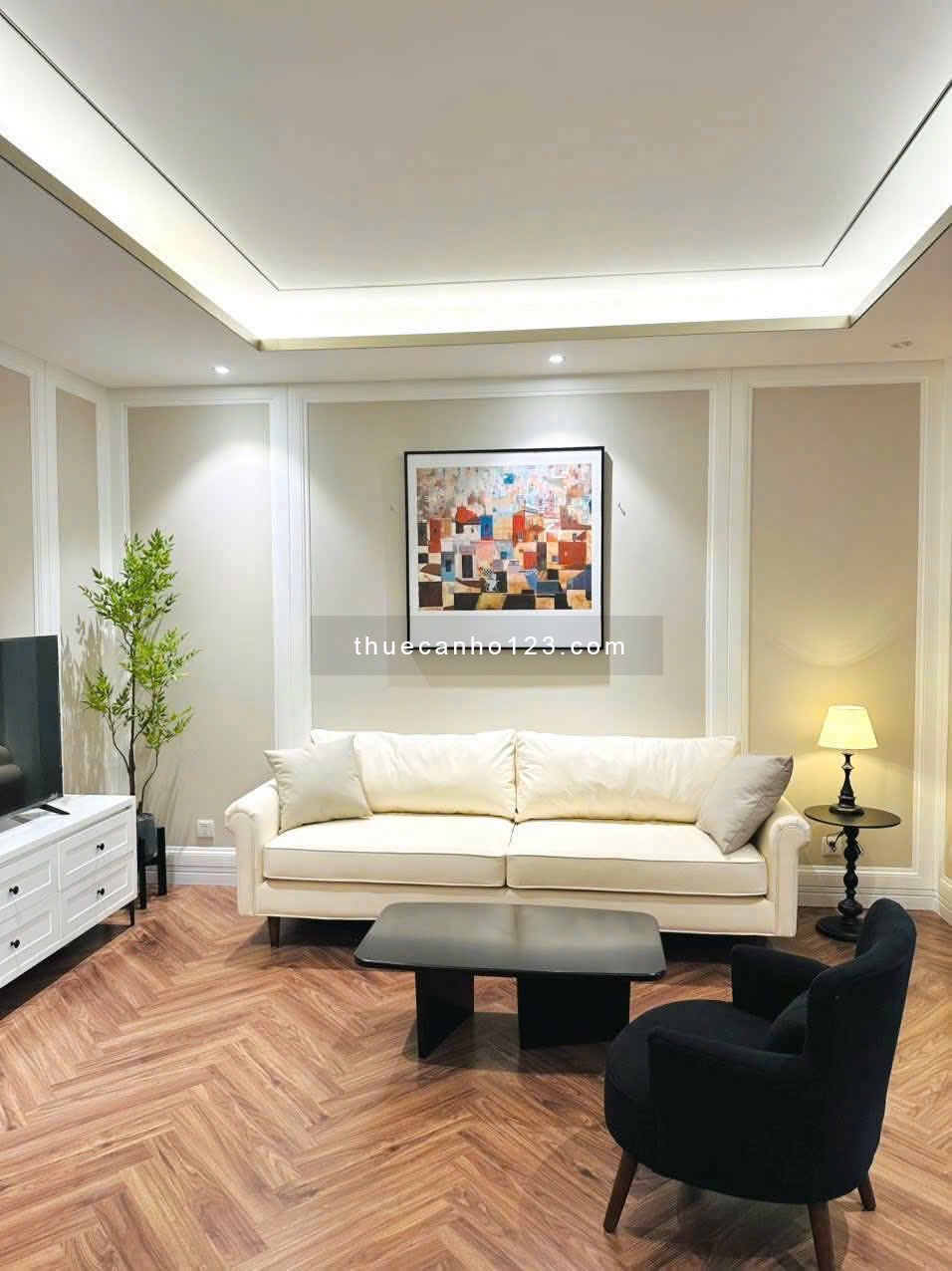 Cho thuê căn 2n full đồ đẹp xịn King palace giá 18 triệu