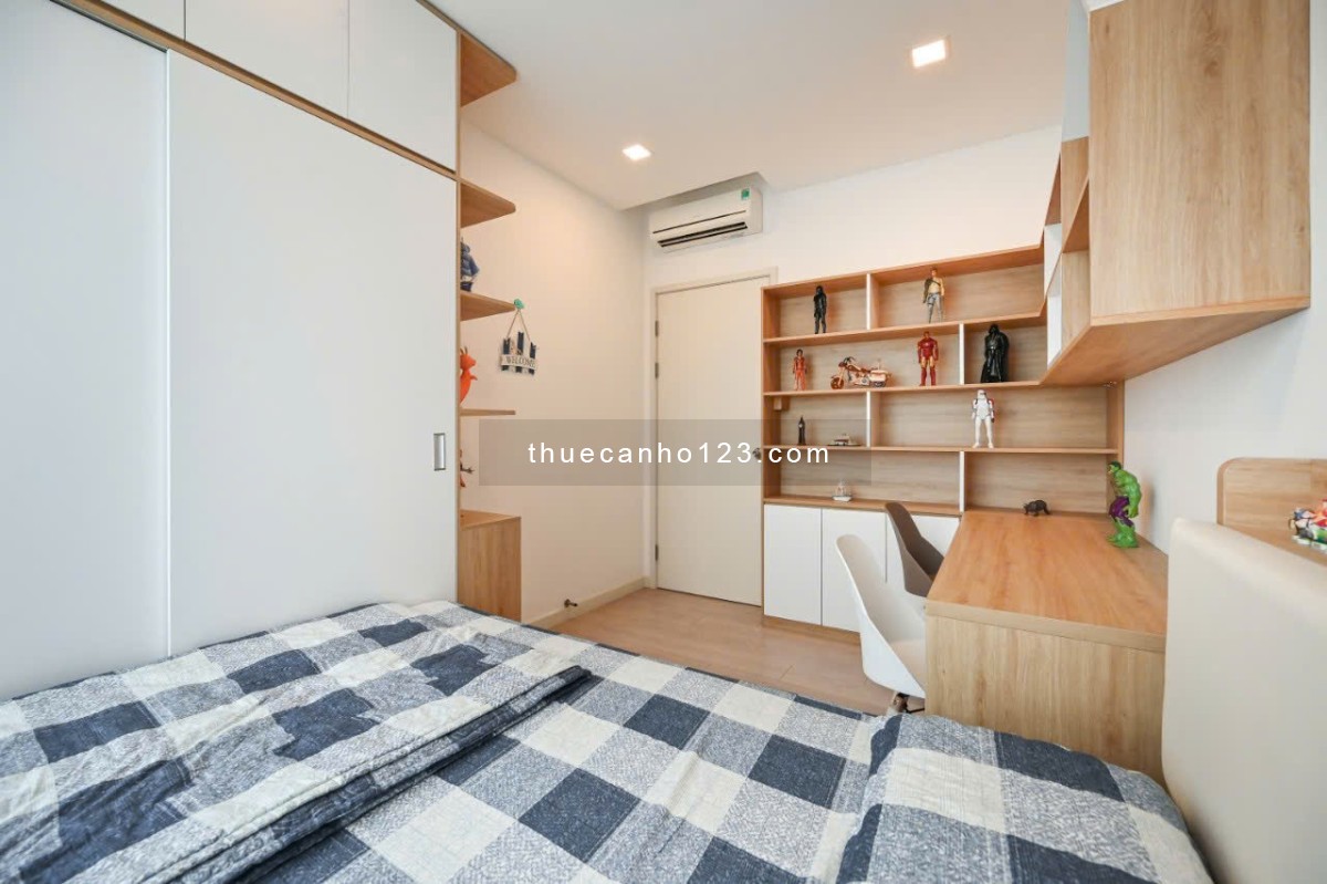 Cho thuê căn hộ cao cấp Riviera Point DT148m2, 3PN, 3WC, Full nội thất cao cấp, giá cho thuê 40 tr