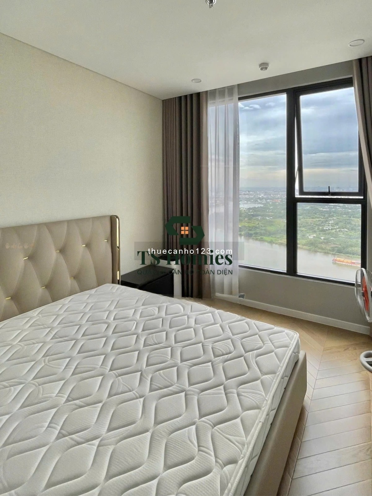 Lumiere Riverside – Căn 2PN full nội thất, view sông tuyệt đẹp