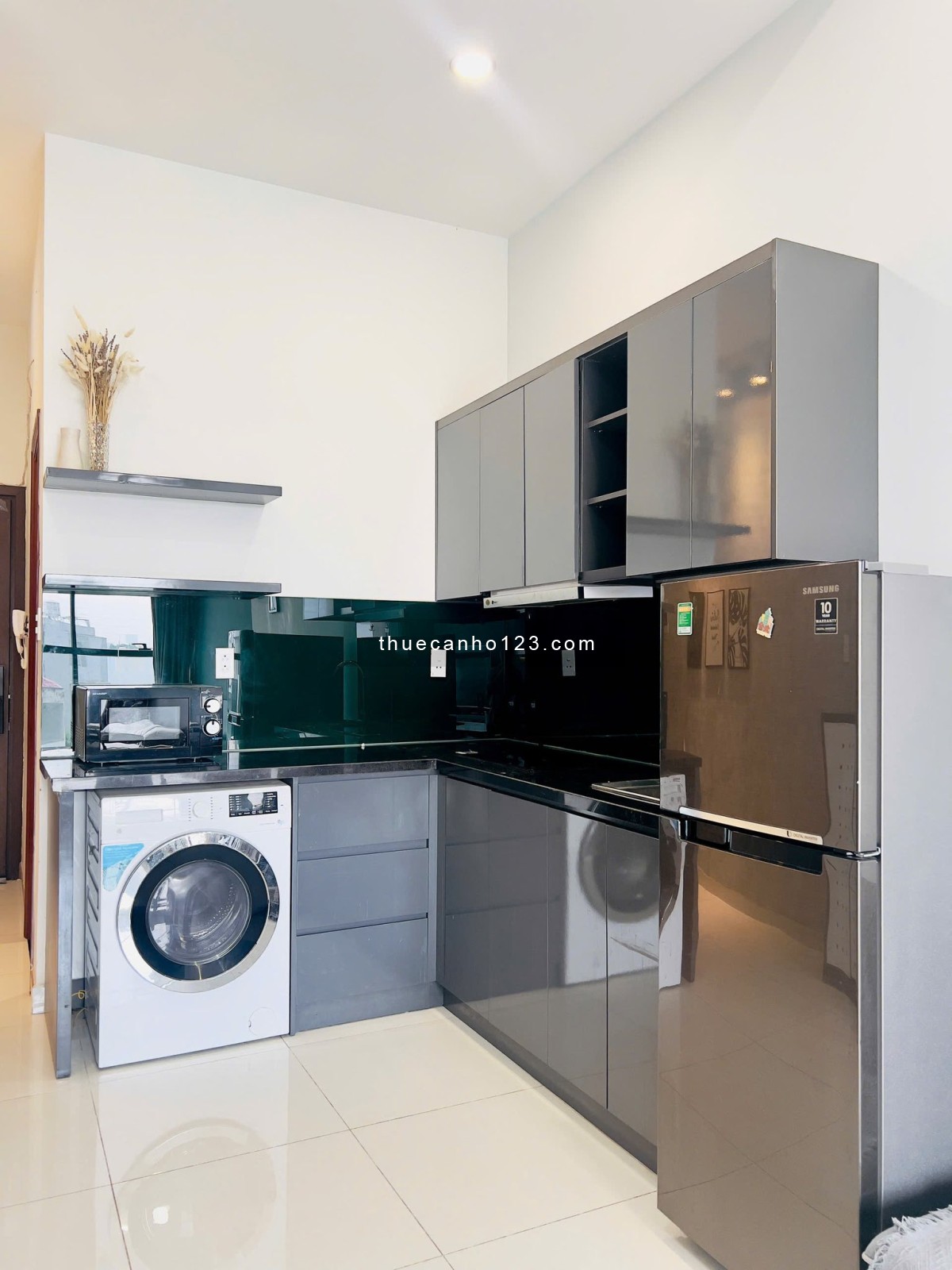 Cho thuê studio 44m² – The Sun Avenue