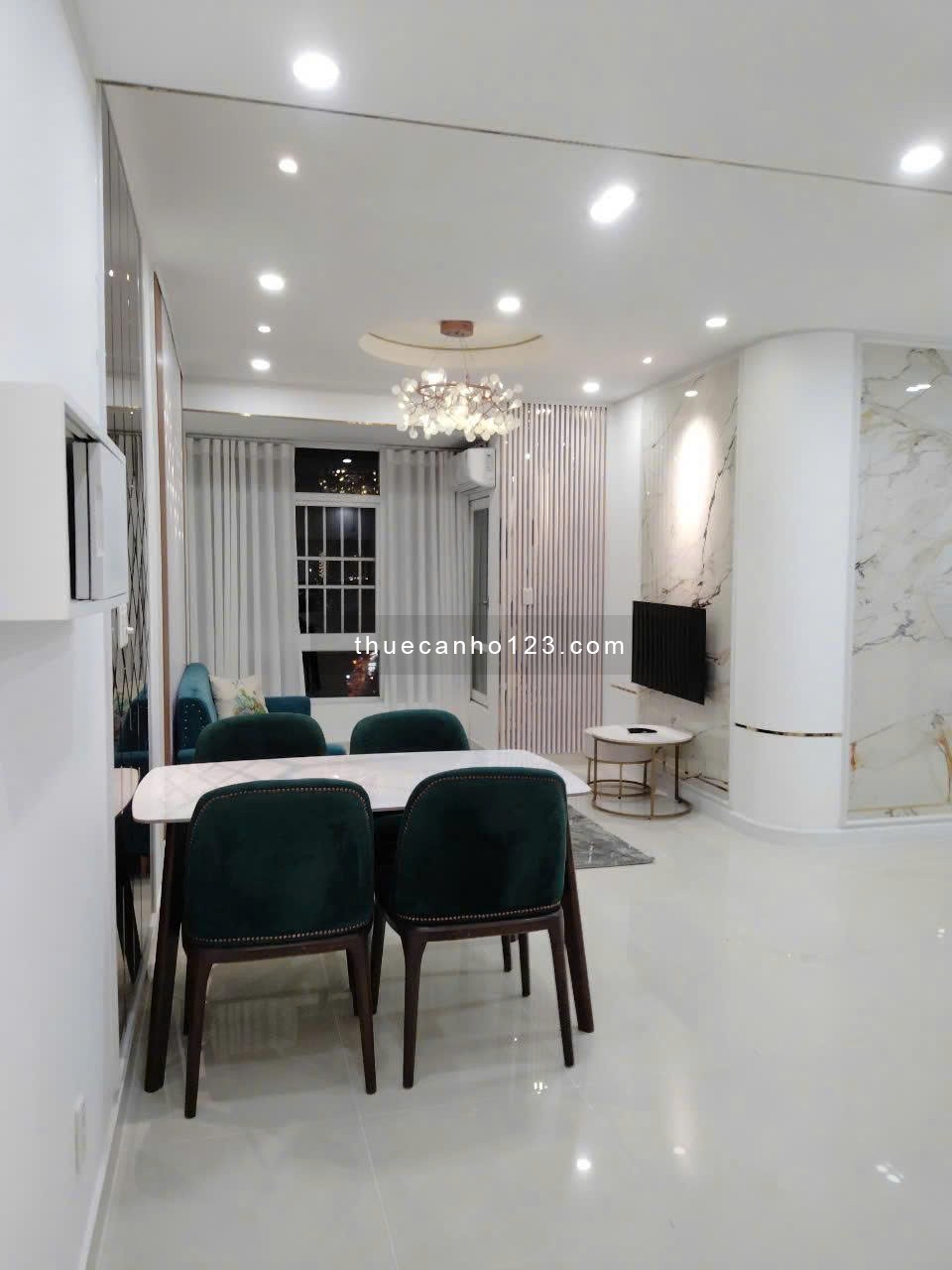 Cho thuê căn hộ Sky Garden 3 – View Landmark cực đẹp