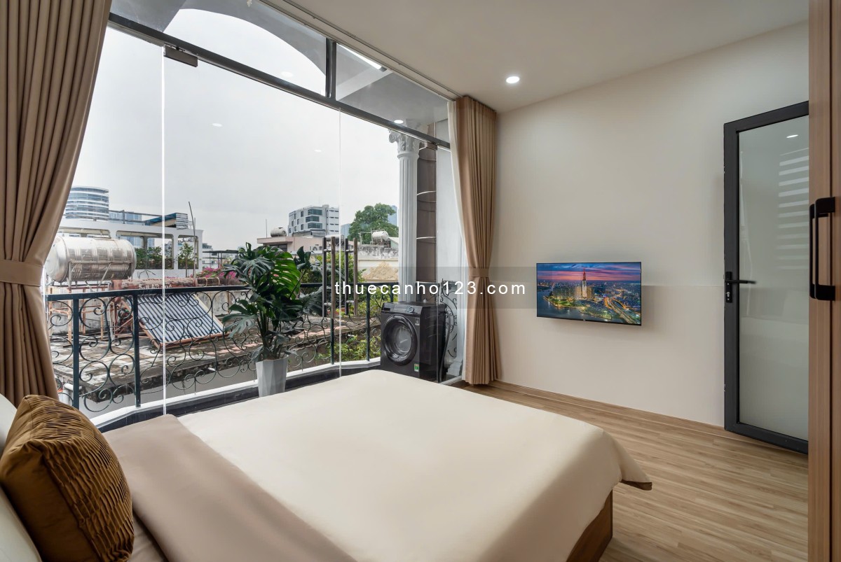 Khai trương căn hộ 1PN ban công view city, full nội thất, gần Hoàng Sa, Trường Sa, Quận 1,3