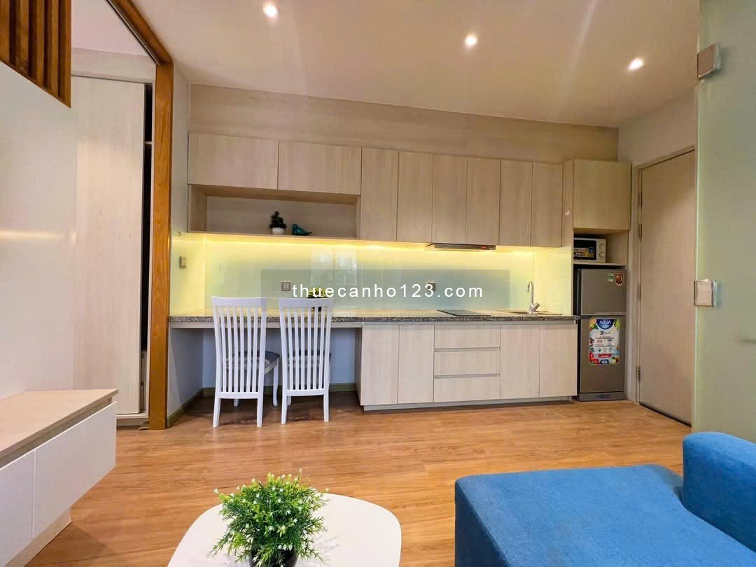 Căn hộ 1PN tách bếp, full nội thất, máy giặt riêng, toà nhà thanh máy, gần Hoàng Sa, Trường Sa, Q1,3