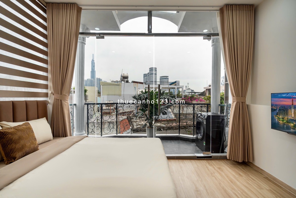 Khai trương căn hộ 1PN ban công view city, full nội thất, gần Hoàng Sa, Trường Sa, Quận 1,3