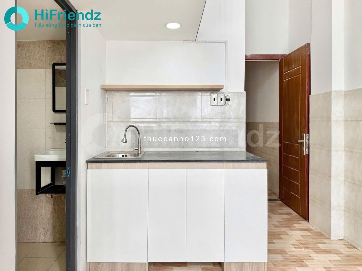 Cho thuê Duplex ban công Q8, gần cầu Nguyễn Văn Cừ, Parcmall, chợ Rạch Ông, cầu chữ Y,...