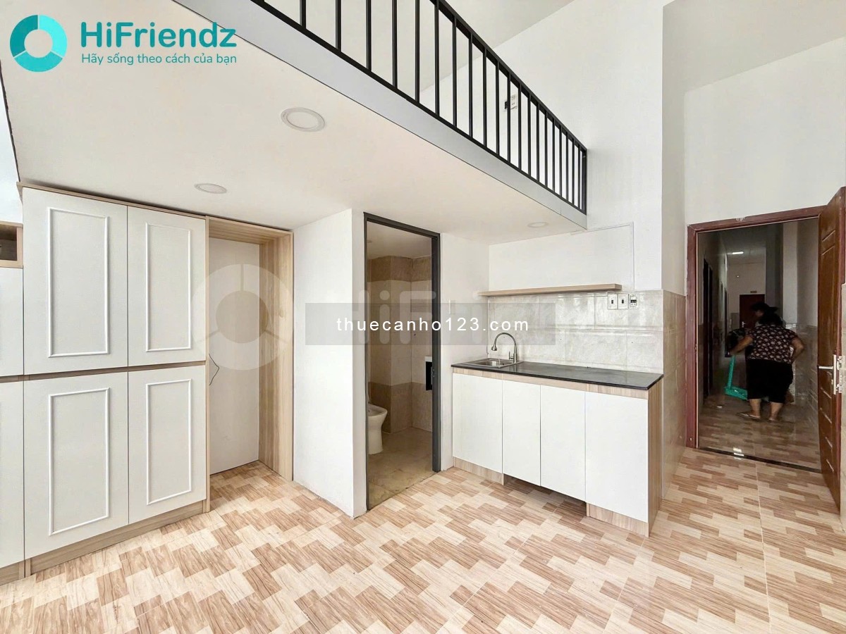 Cho thuê Duplex ban công Q8, gần cầu Nguyễn Văn Cừ, Parcmall, chợ Rạch Ông, cầu chữ Y,...