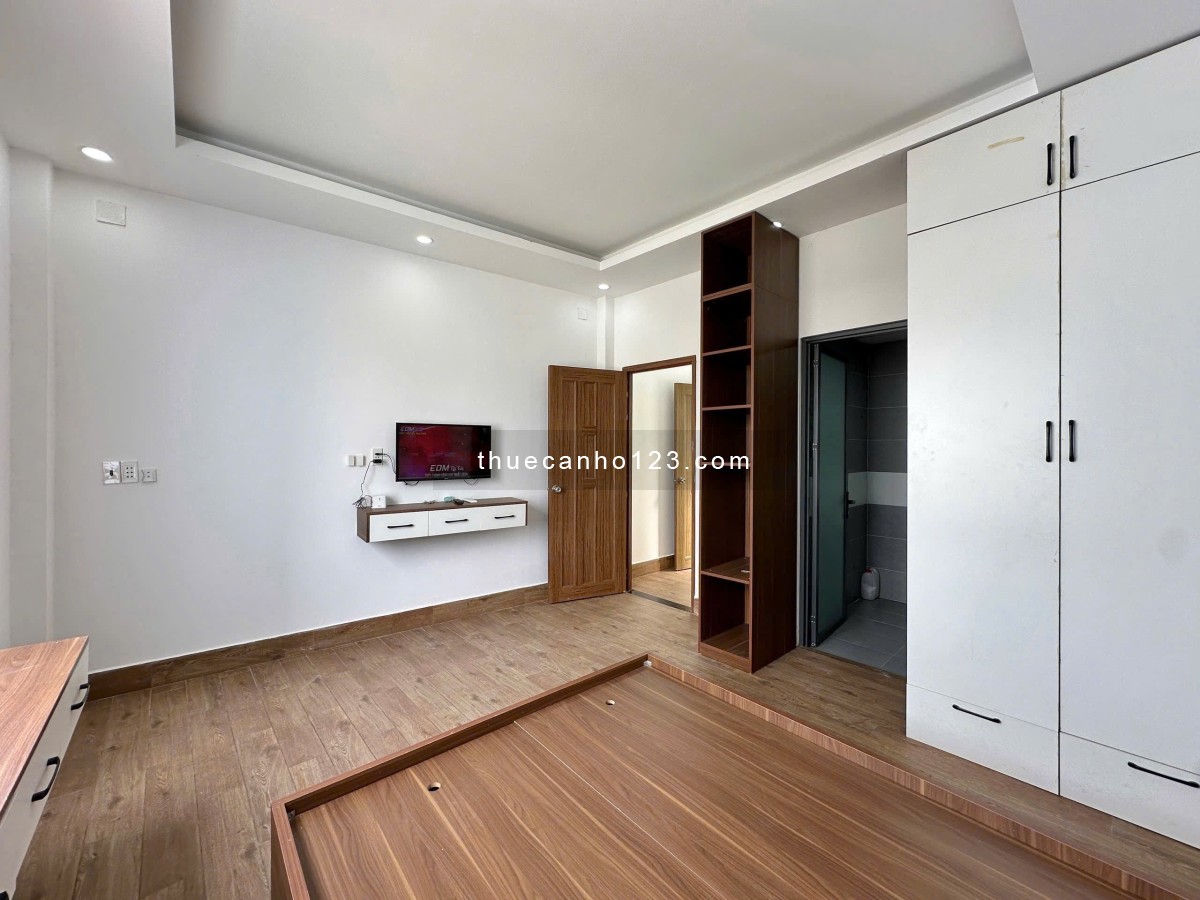 Căn hộ tách bếp, có cửa sổ, gần Quận 1, Quận 3, Phú Nhuận, Tân Bình.