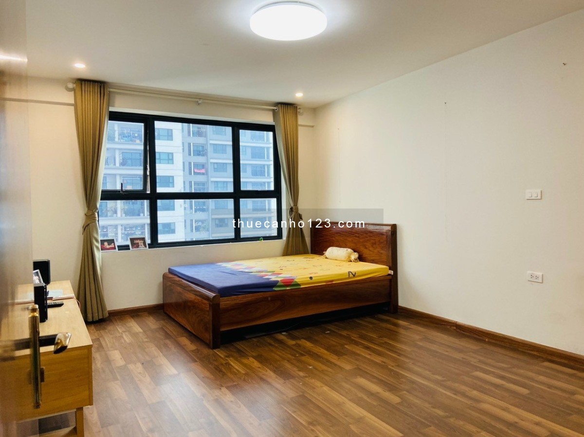 Cho thuê căn hộ chung cư Ngoại Giao Đoàn 2-3 phòng, vào ở ngay.