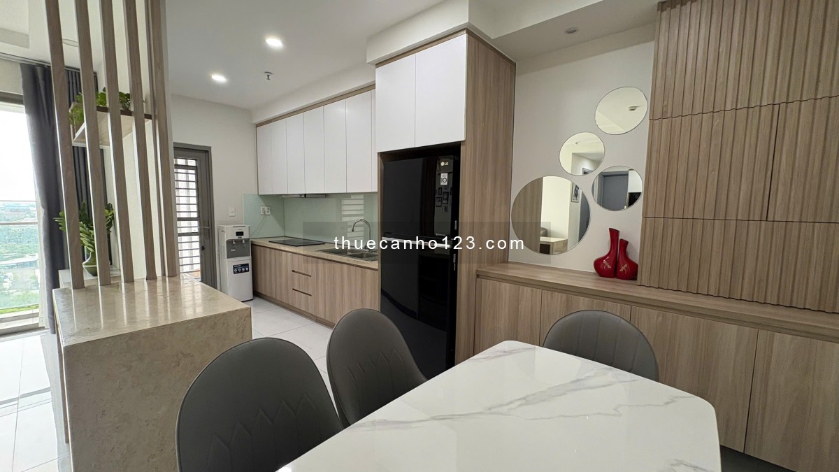 Cho thuê căn góc Hưng Phúc A9.03, Nguyễn Lương Bằng PMH, 2PN, 2WC, Full NT mới đẹp. Có ô xe, 20 tr