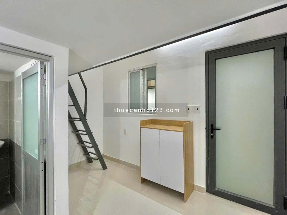 Căn hộ có gác / duplex full nội thất trung tâm Quận 7, gần TDTU, RMIT, UFM, NTTU,