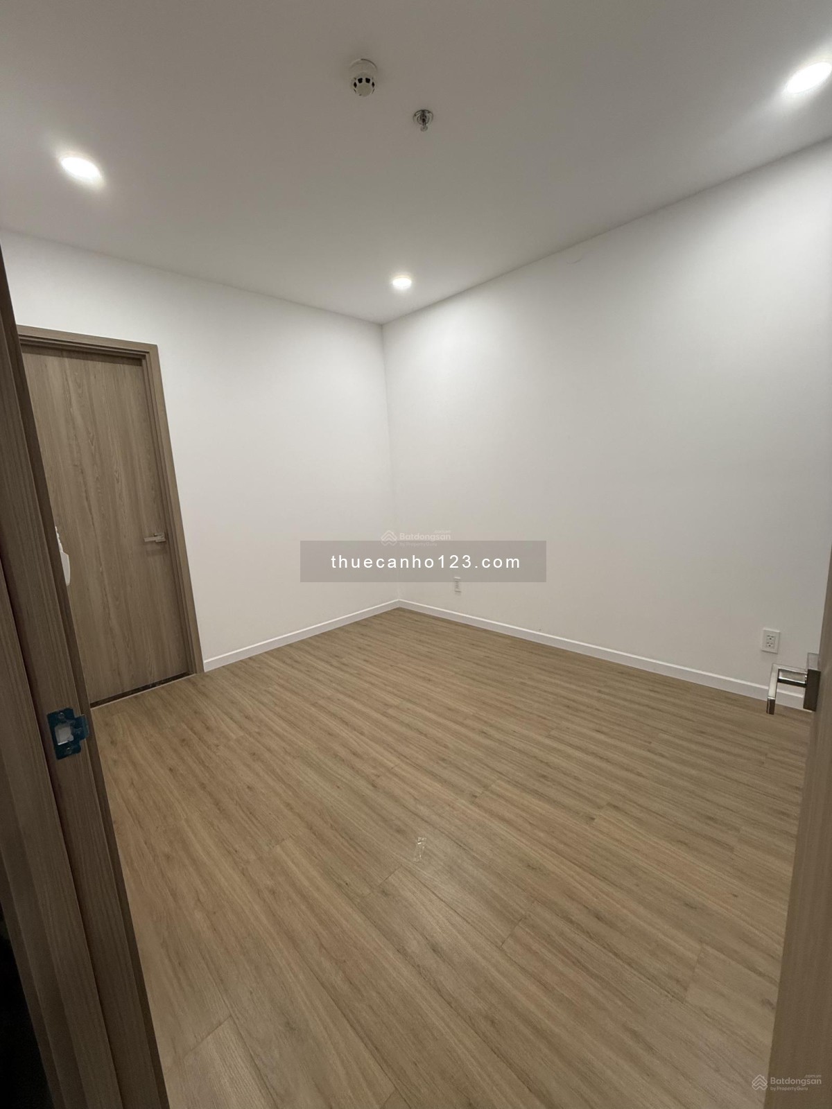 Cho Thuê Căn Hộ MT Eastmark 70m² - 2PN - Full nội thất