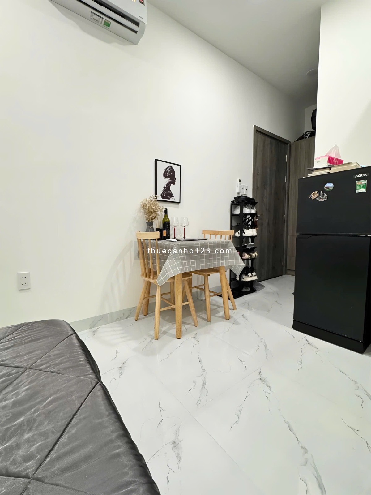 Cho thuê căn hộ Studio Cửa sổ thoáng Q4 gần ĐH Luật, ĐH Nguyễn Tất Thành, Cầu Ông Lãnh, cầu Calmette