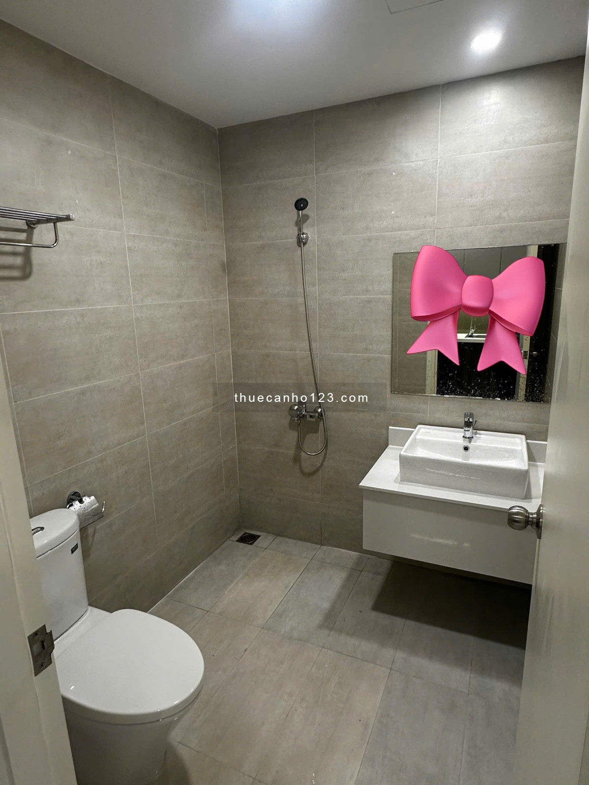 Cho thuê Officetel diện tích 37m2 nhà Full nội thất chỉ 11tr/th dọn vào ở ngay