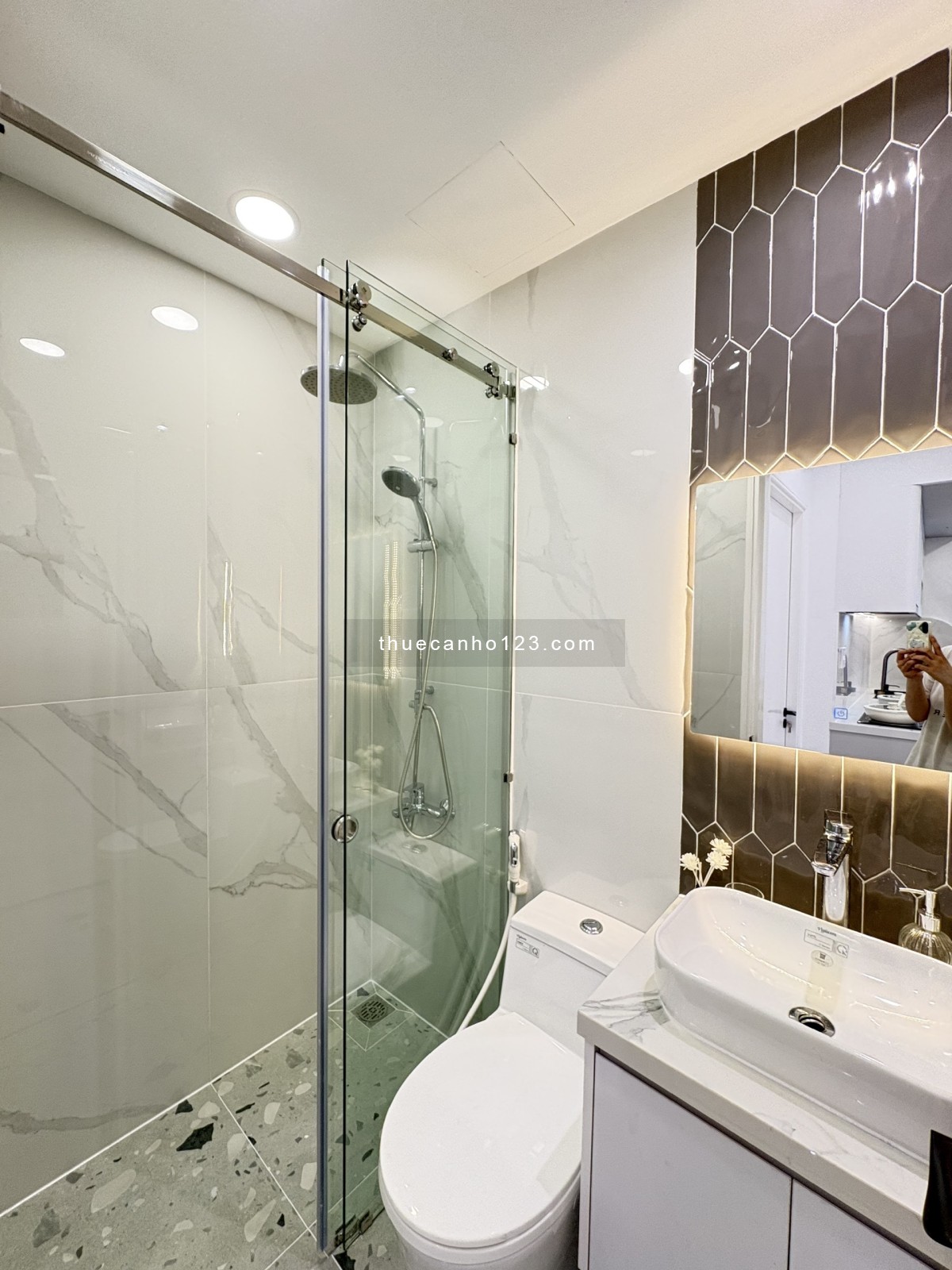 Cho thuê căn hộ Sky Garden PMH 2PN - 3 PN, DT 56-88m2, giá từ 15 - 30 triệu / tháng