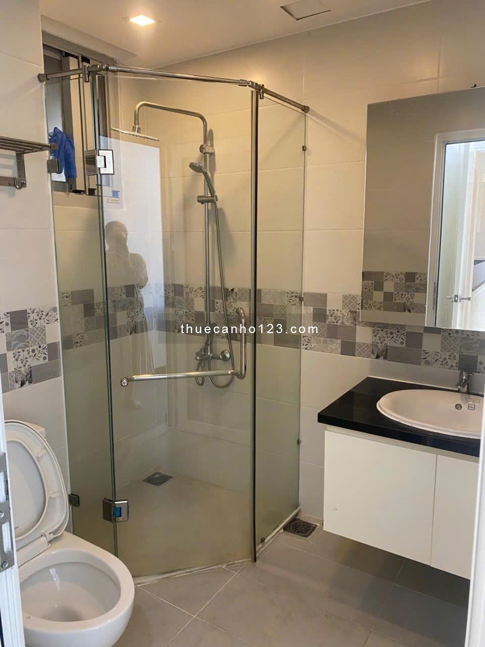 Apartment For Rent: Scenic Valley PMH, 2PN, 2WC, Full NT, 18m / month