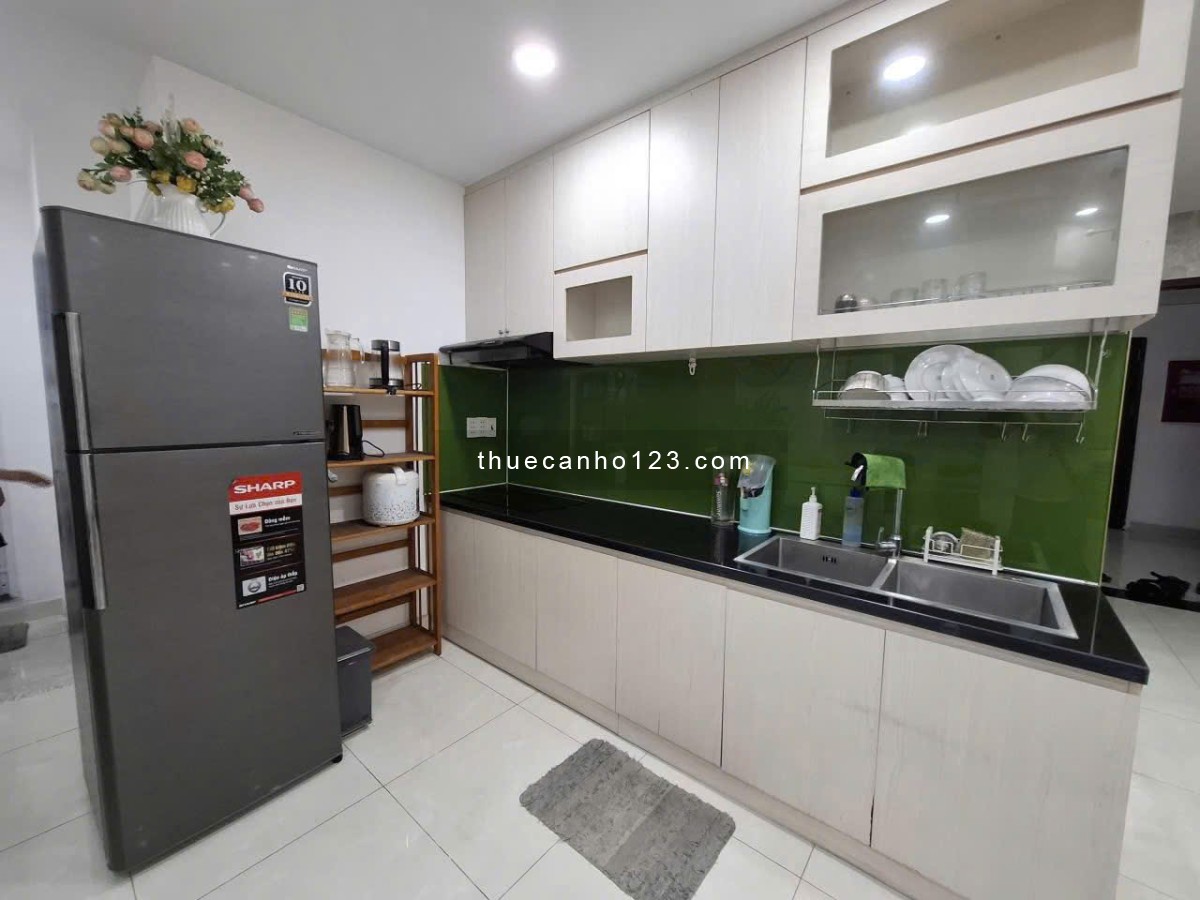 Chung cư Bigemco, Lý Thường Kiệt, Q11: 76m2, 2p ngủ, Full NT, giá 12tr