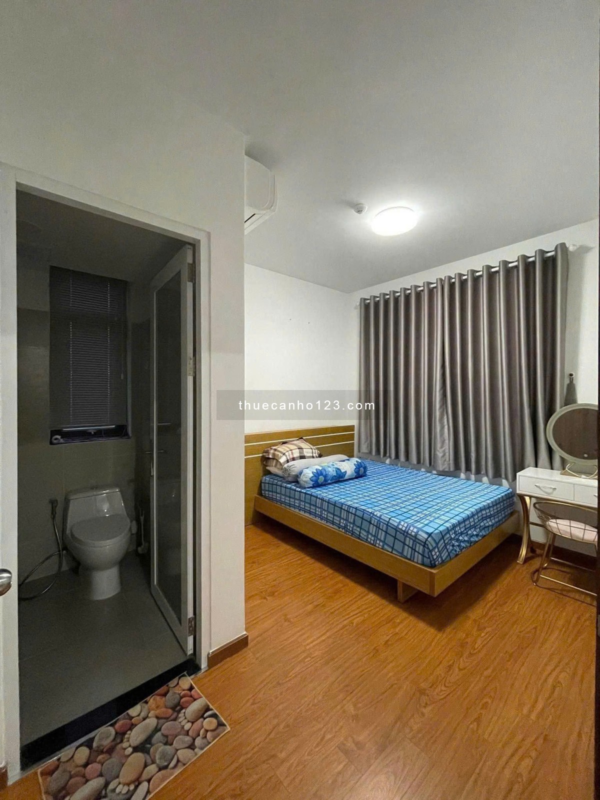 Cho thuê chung cư Phúc Yên 2 PN, DT 90m2 nội thất cao cấp giá 10Tr/th