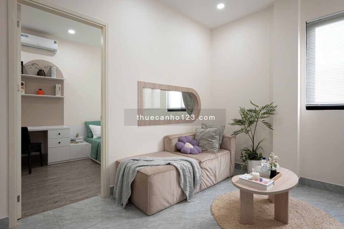 Căn Hộ 1 Phòng Ngủ Full Nội Thất, Thoáng Mát, Thang Máy, Giặt Riêng. Ngay Ngã Tư Hàng Xanh.