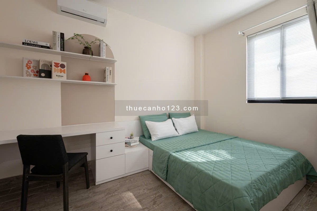 Căn Hộ 1 Phòng Ngủ Full Nội Thất, Thoáng Mát, Thang Máy, Giặt Riêng. Ngay Ngã Tư Hàng Xanh.