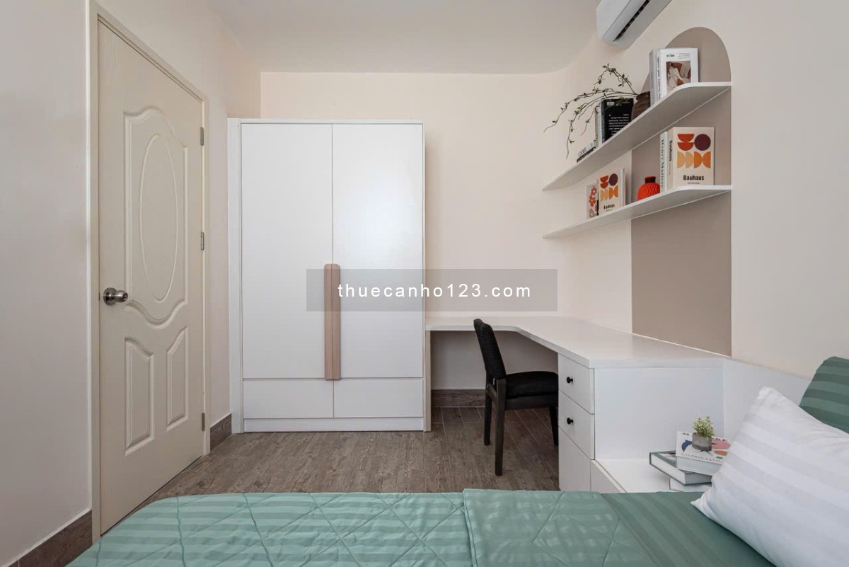Căn Hộ 1 Phòng Ngủ Full Nội Thất, Thoáng Mát, Thang Máy, Giặt Riêng. Ngay Ngã Tư Hàng Xanh.