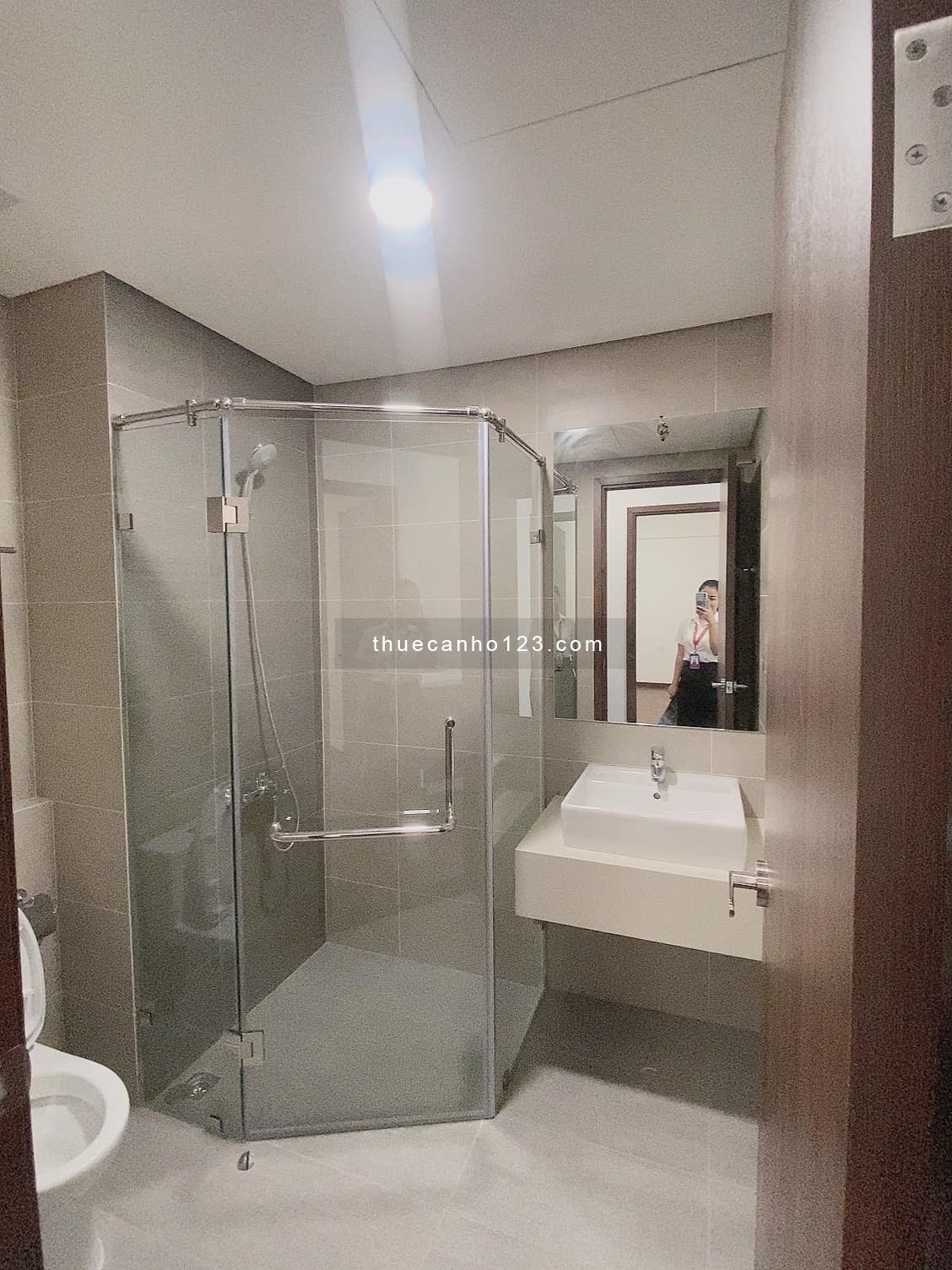 Cho thuê Căn hộ Mizuki Park 3Pn, Máy Lạnh, Máy Nước Nóng, Dọn Vào Ở Ngay !