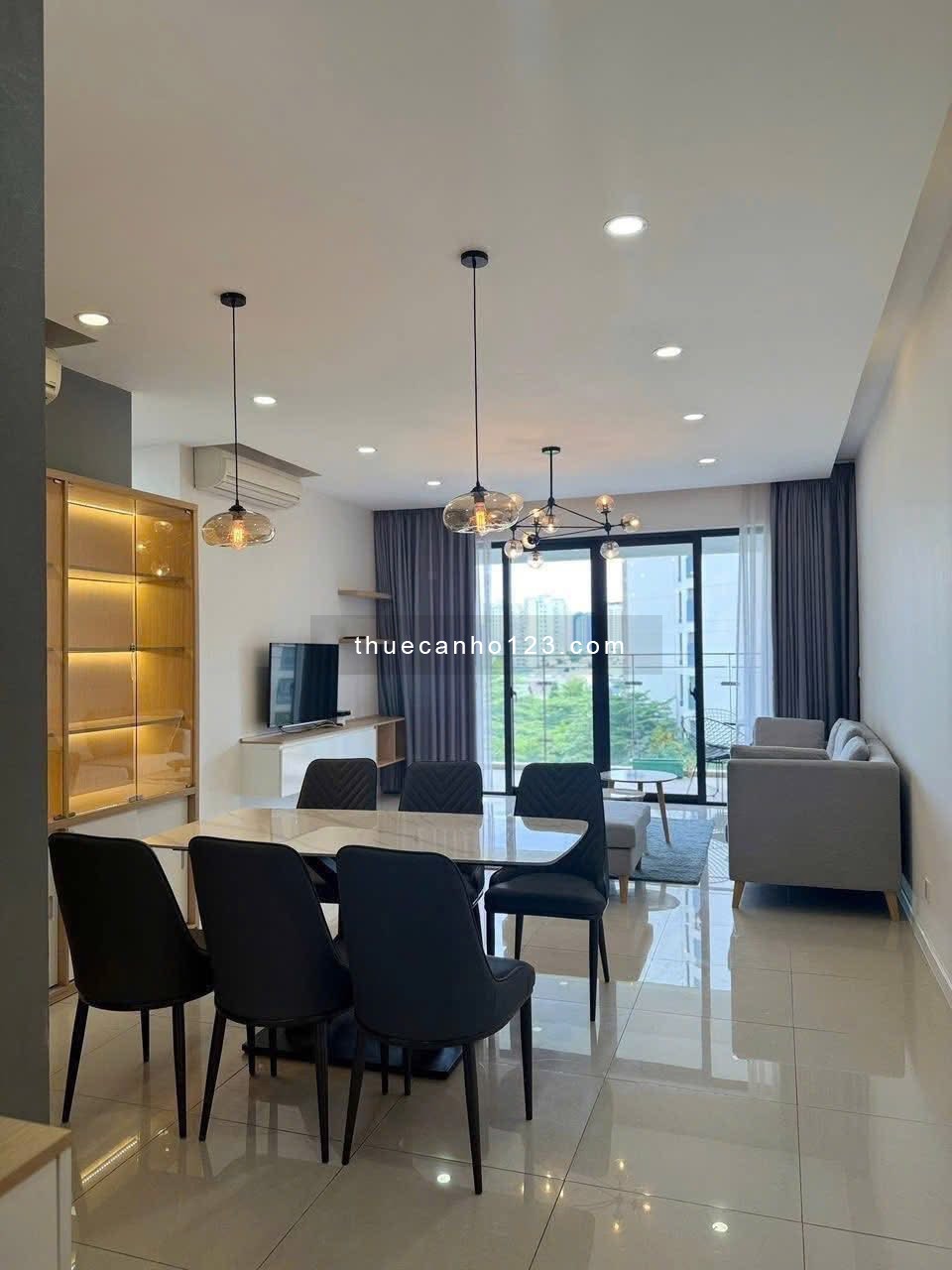 Căn góc 130m2 siêu rộng, 3PN 2WC, 60tr, chuẩn 5 sao cho thuê tại Estella Heights