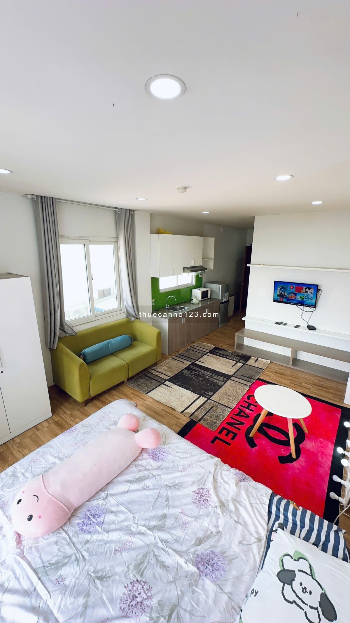 Cho thuê studio mặt tiền Bến Vân Đồn ngay cầu Calmette, Đh Luật, Đh Nguyễn Tất Thành