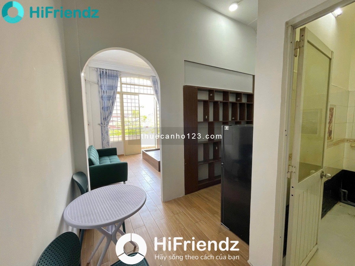 Cho thuê căn hộ Studio Ban công, Máy giặt riêng Q4 gần ĐH Luật, ĐH Nguyễn Tất Thành, Cầu Ông Lãnh