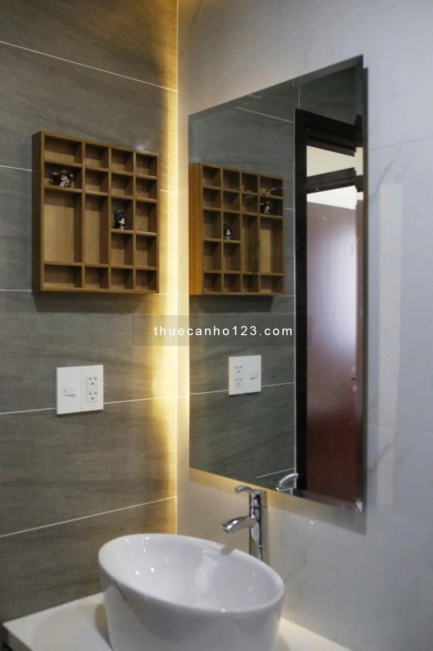 Cho thuê căn hộ Scenic Valley1, PMH, 2PN+2WC, Full NT nhà mới sửa đẹp, giá tốt 18 tr/ tháng