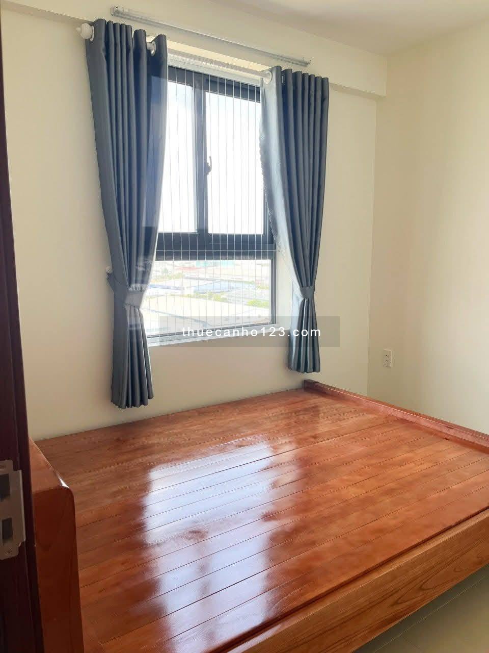 Cho thuê căn hộ 2PN Iris Tower - Sau Vsip 1