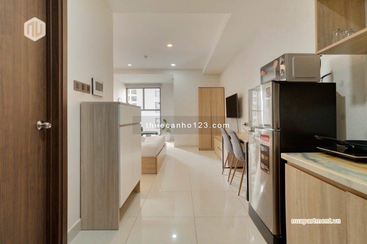 Cho thuê căn hộ studio đẹp - Saigon Royal, quận 4
