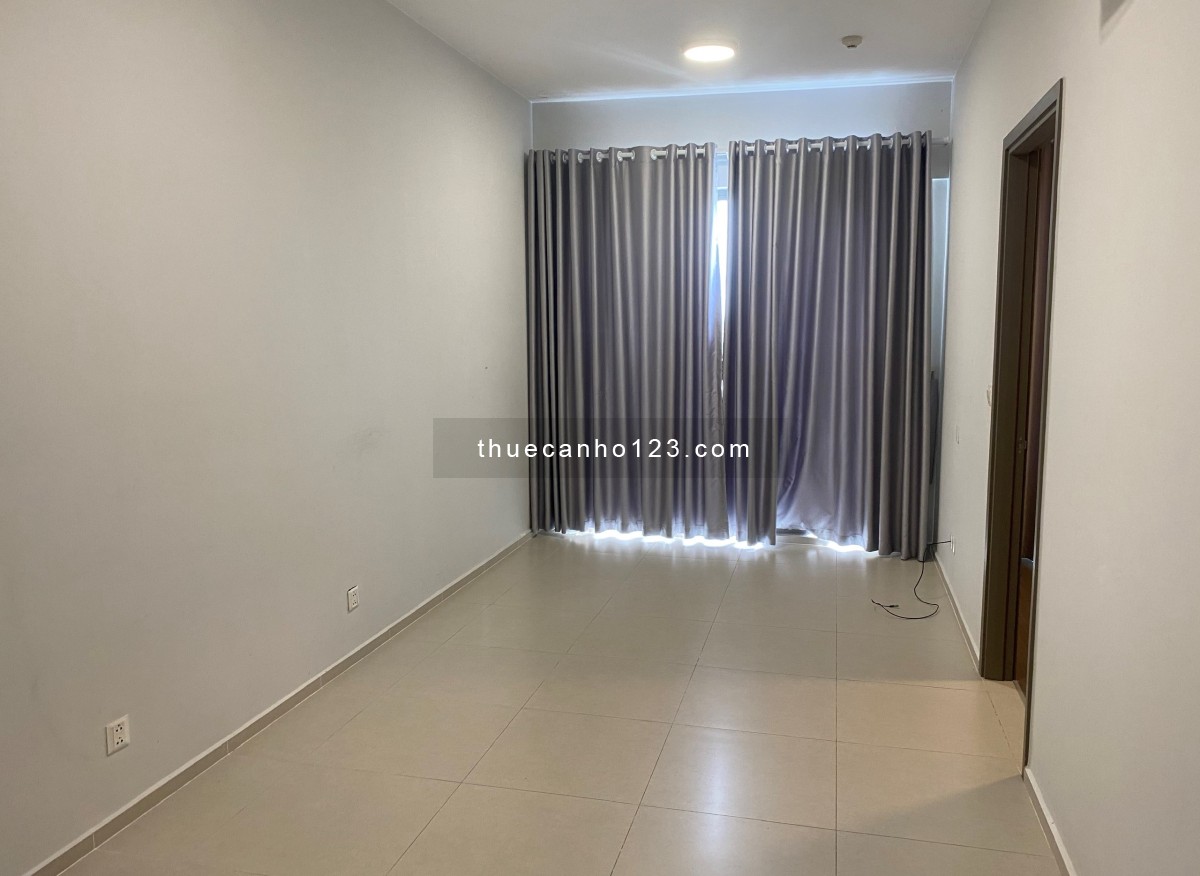 Cho Thuê West Gate 7tr Căn 2PN 2WC – Nội Thất Giường, Tủ, Bàn, Máy Nước Nóng, Bếp