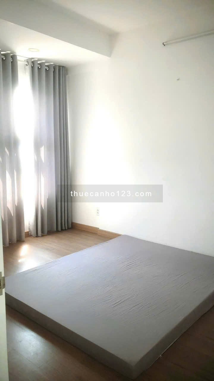 Chung cư Ruby, Nguyễn Sỹ Sách, TB: 2p ngủ, full nt, 9tr5/th, 90m2, nhà mới