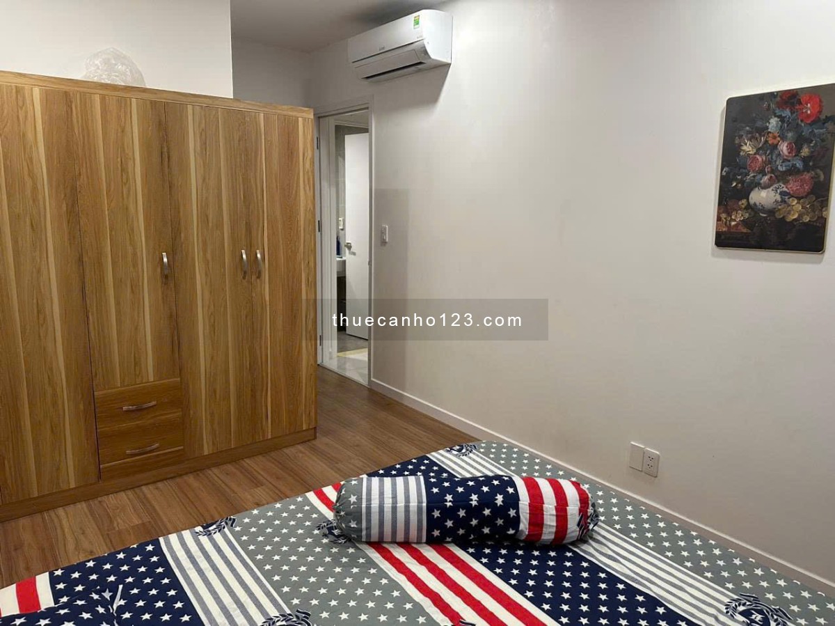 Chung cư The useful, Lạc Long Quân, TB: 2p ngủ, 2wc, nội thất, 9tr5