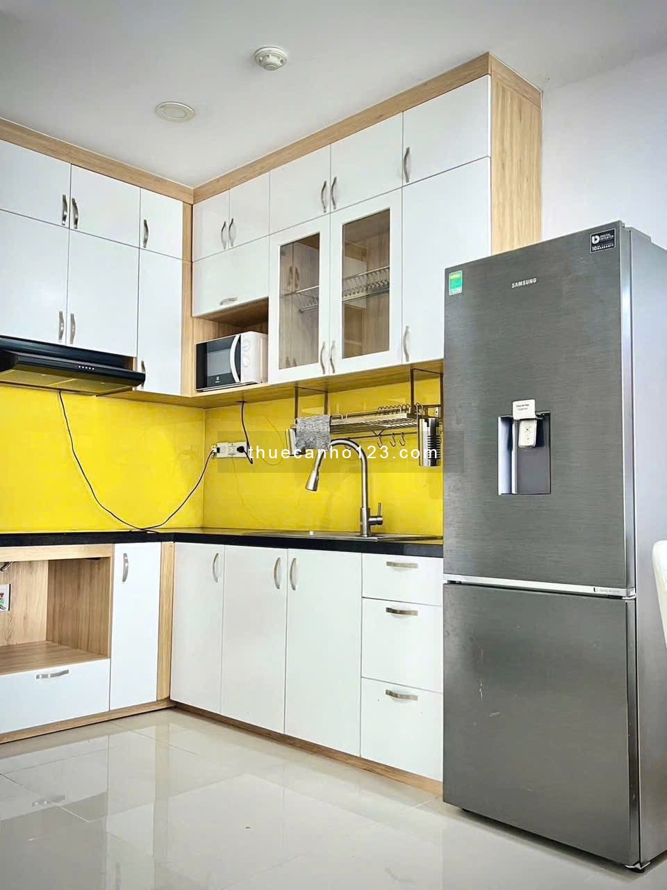 Cho thuê căn hộ 2p ngủ Carillon 1, Hoàng Hoa Thám, Tân Bình chỉ 12tr/th