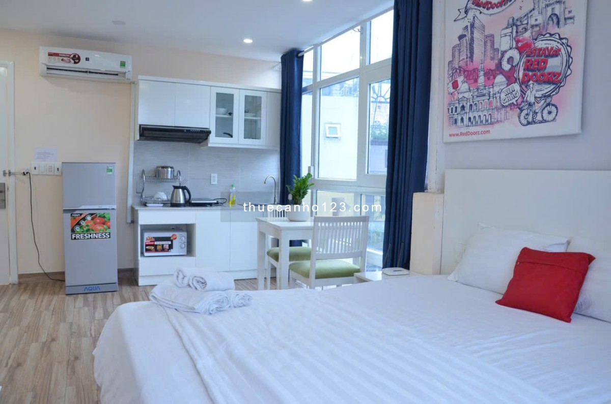 Cho thuê studio full cửa sổ Q1 ngay chợ Tân Định, cviên Lê Văn Tám, nhà thờ Tân Định,....