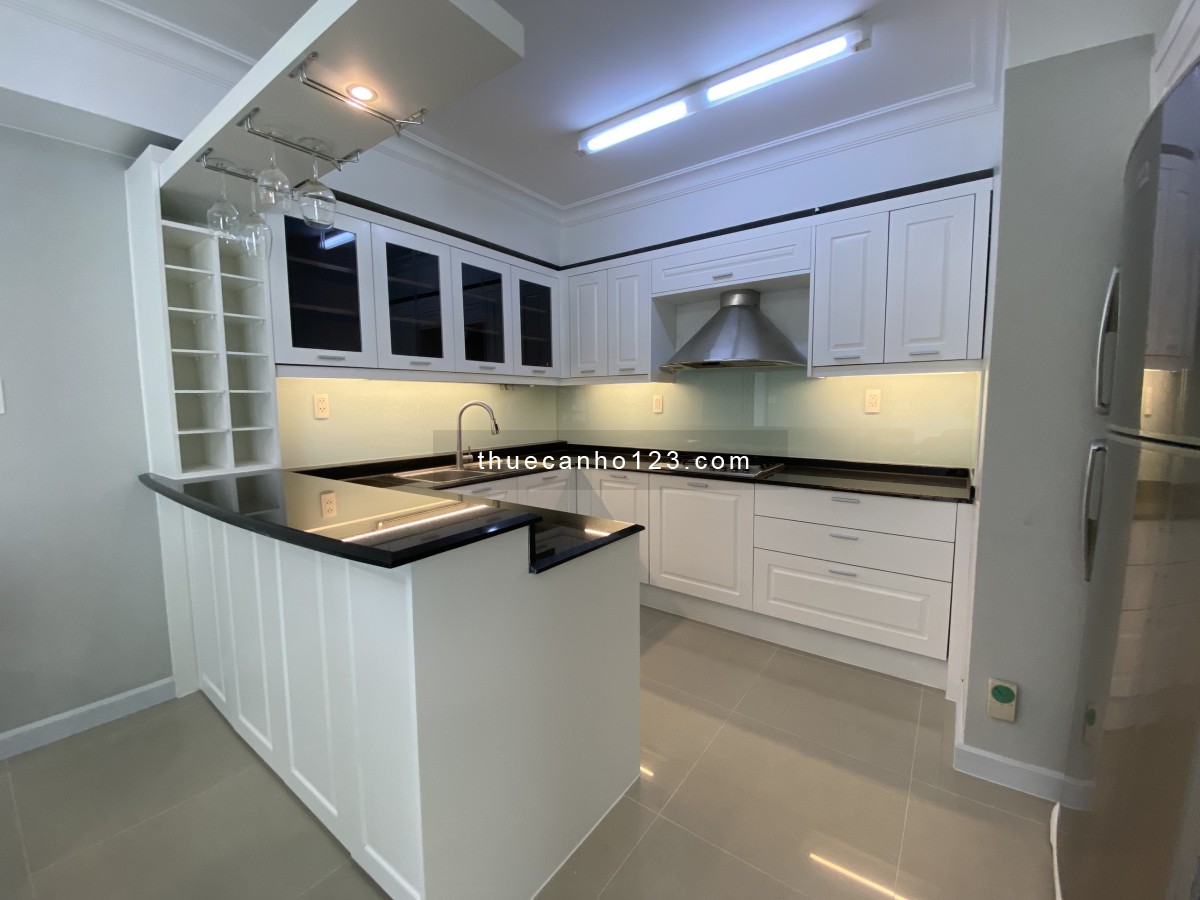 Cho thuê CH Cantavil Q.2( 120m,3pn ,full giá Quá Rẻ 20 tr) Phí Quản lý thấp, lầu cao.Có ban công lớn