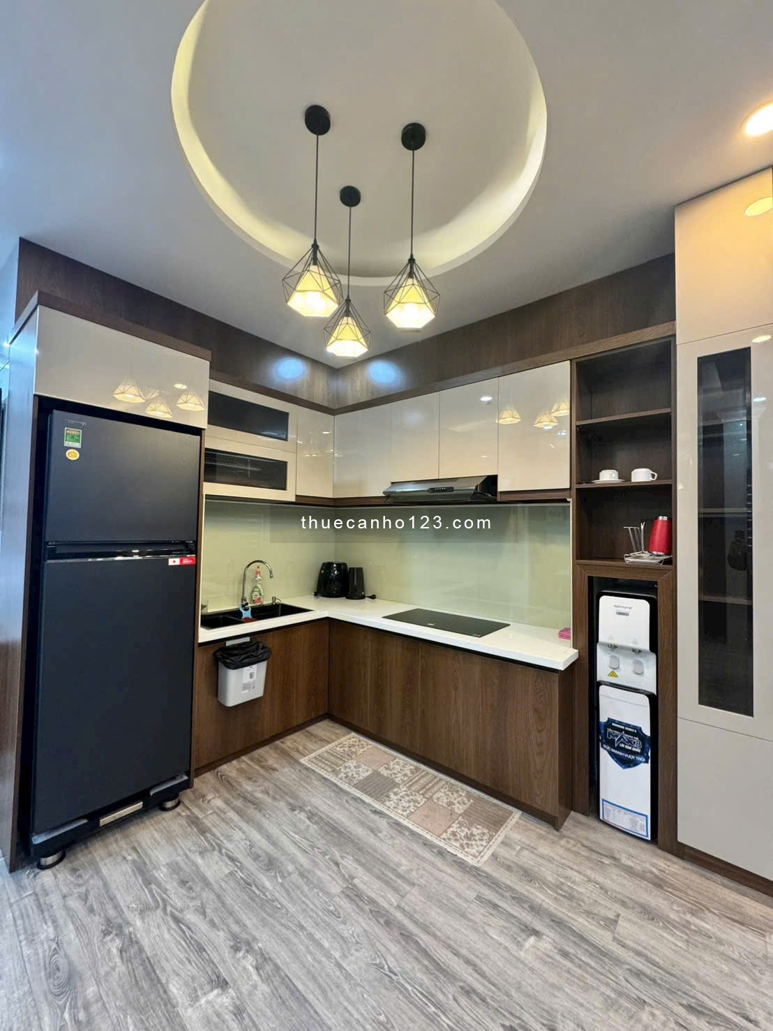 Cho thuê căn hộ 1 phòng ngủ Tân Bình full nội thất gần sân bay Tân Sơn Nhất