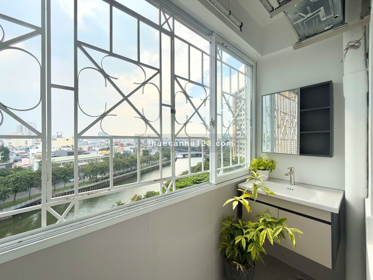 Cho Thuê Căn Hộ 2PN ~70m2 Nội Thất Mới 100% Giáp Quận 1, Gần Phan Xích Long Công Viên Lê Văn Tám