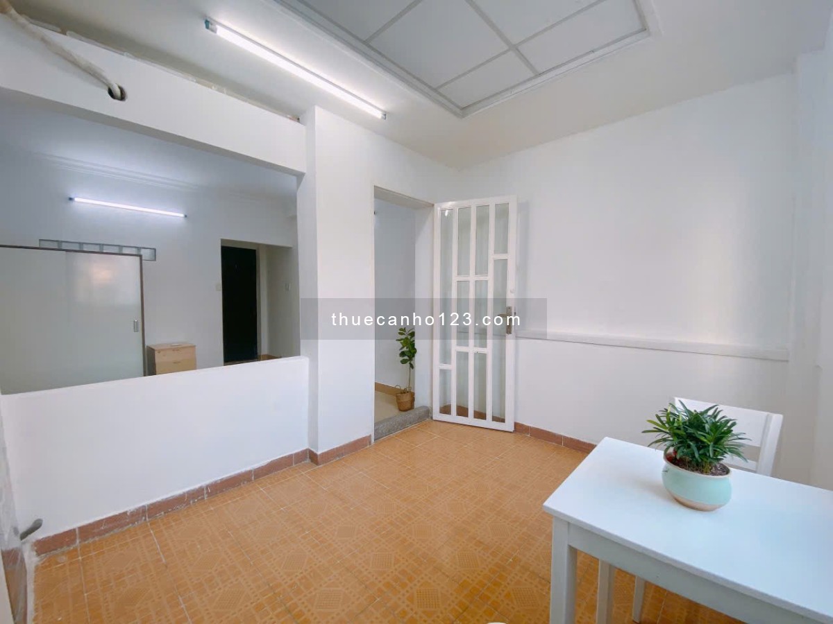 Studio tách bếp Q8, gần Parcmall, cầu chữ Y, cầu Chánh Hưng, chợ Rạch Ông