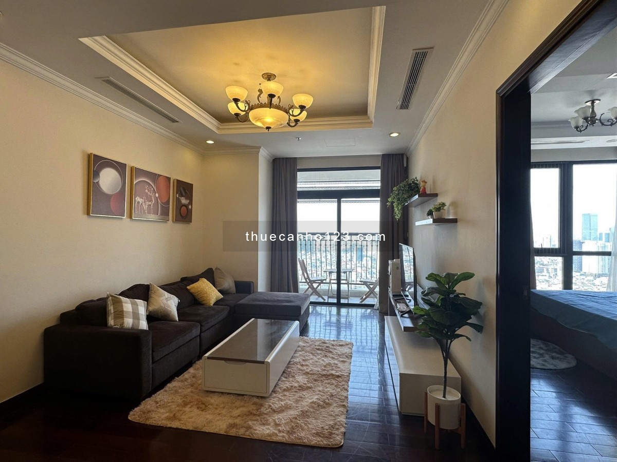Cho thuê căn hộ 2PN – Royal City