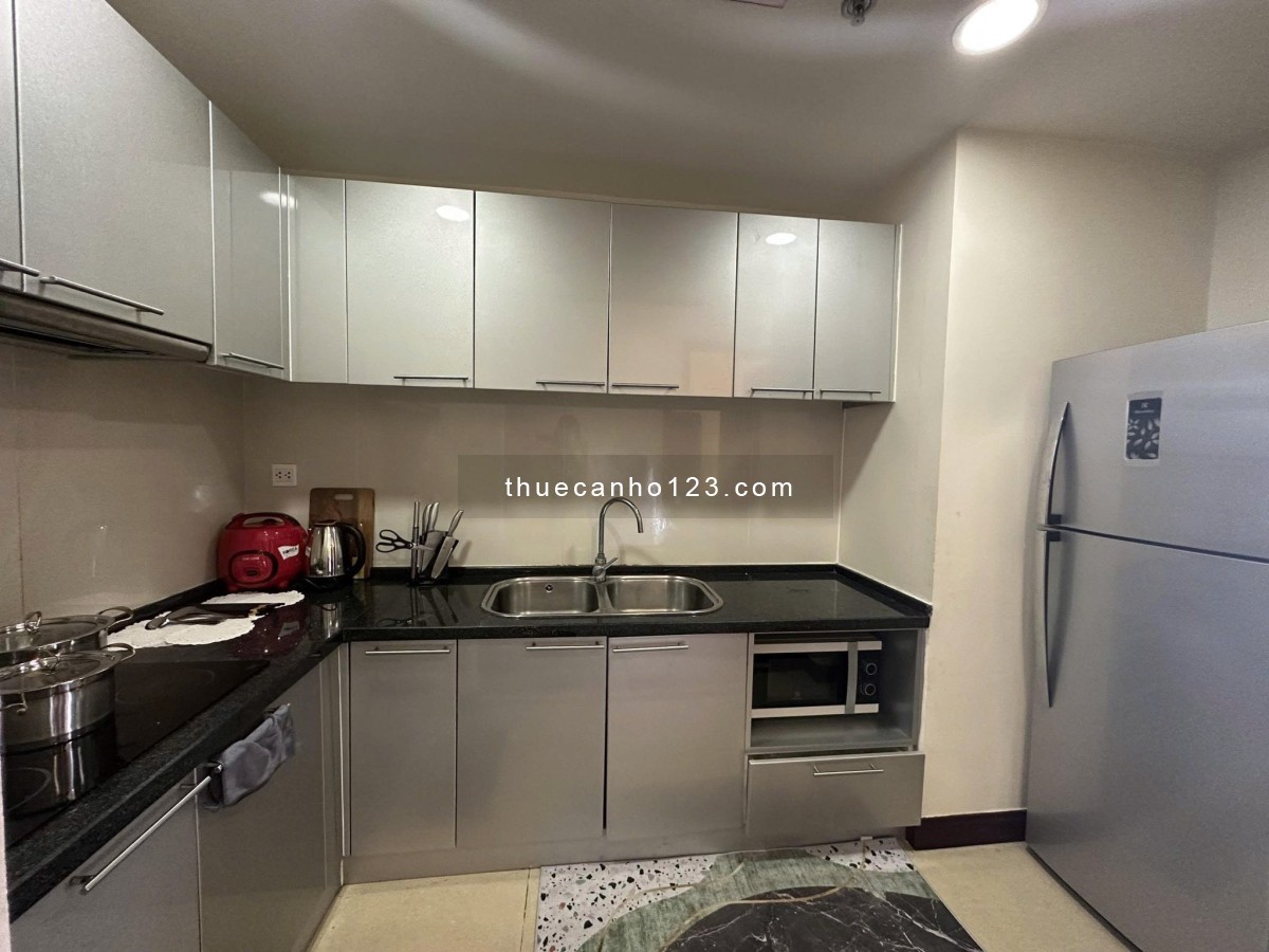 Cho thuê căn hộ 2PN – Royal City