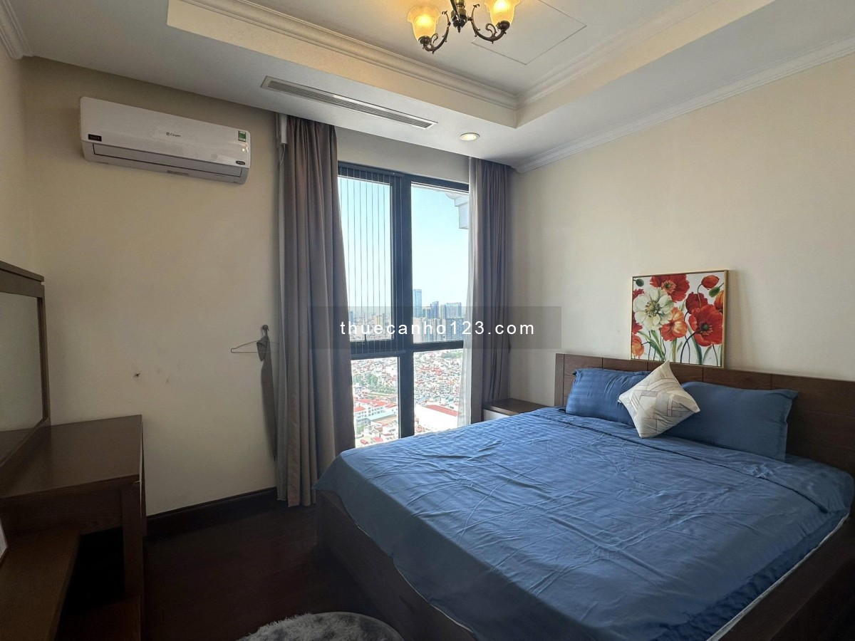 Cho thuê căn hộ 2PN – Royal City