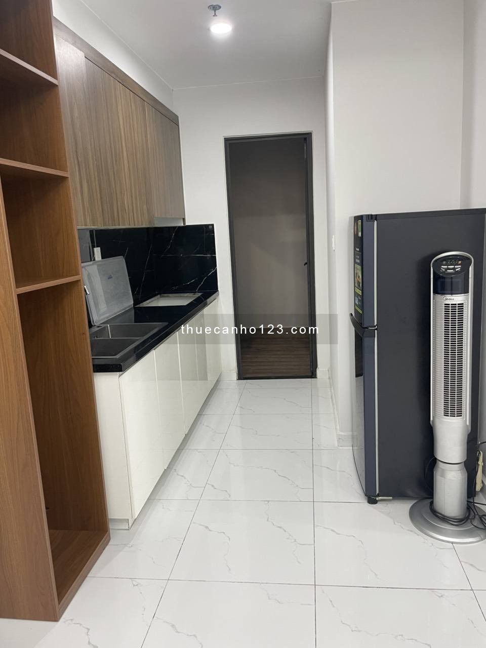 Cho thuê căn hộ 2PN2WC Opal Skyline Lái Thiêu, Bình Dương