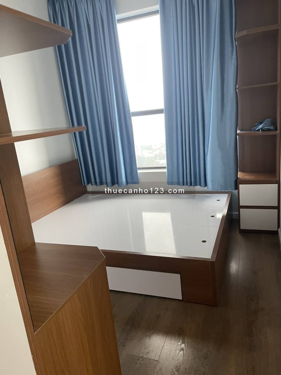 Cho thuê căn hộ 2PN2WC Opal Skyline Lái Thiêu, Bình Dương